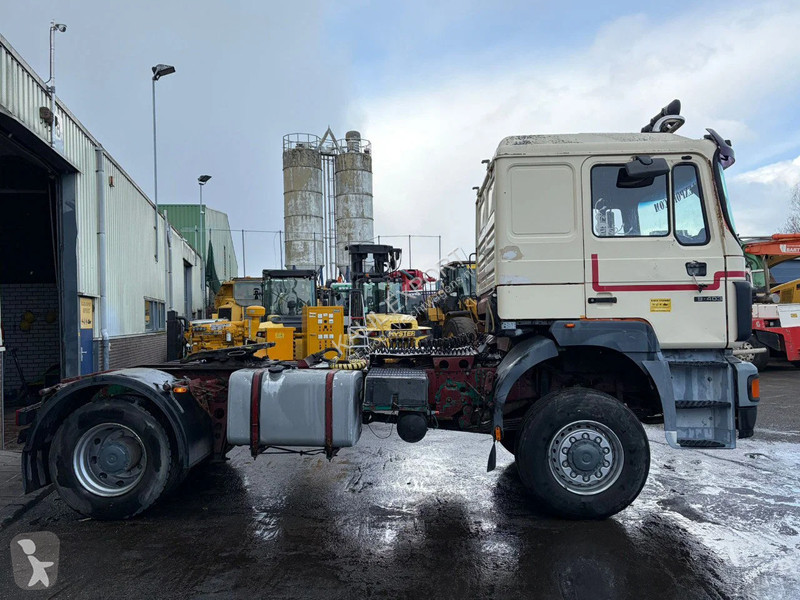جرار MAN 4x4 Manuel Gearbox Big Axle Kipper...