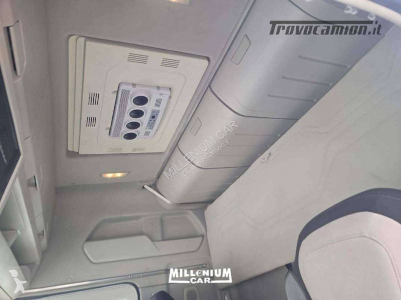 جرار Ford F-MAX 500 AUTOM RETARDER ADR