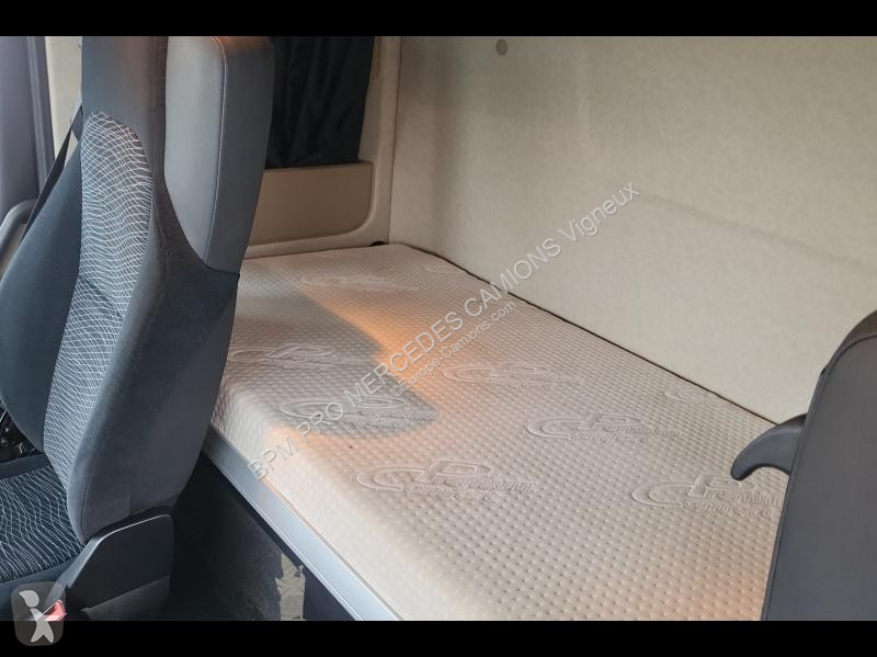 جرار Mercedes II 1842 StreamSpace 2.3m 6
