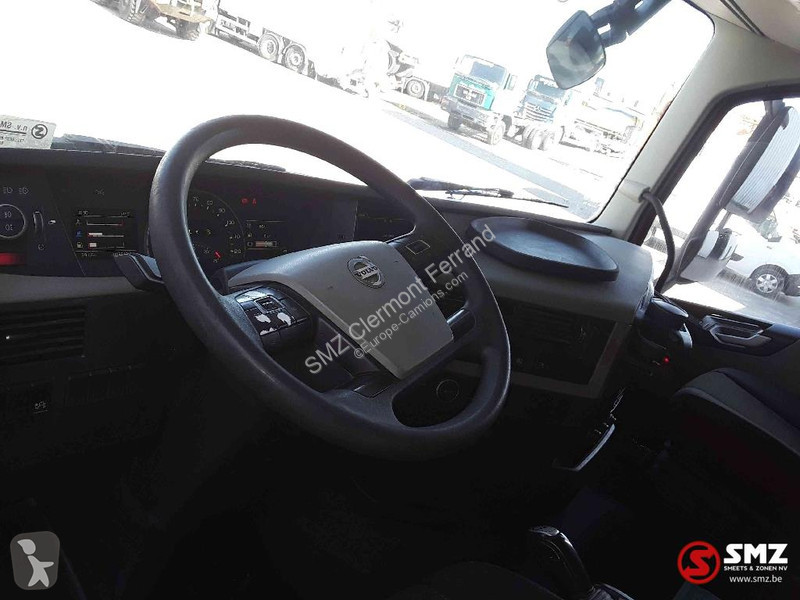 Tracteur Volvo 500 globetrotter
