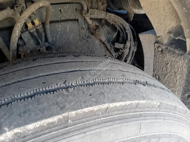 Tracteur Volvo 500