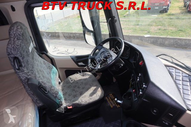 جرار Mercedes ACTROS