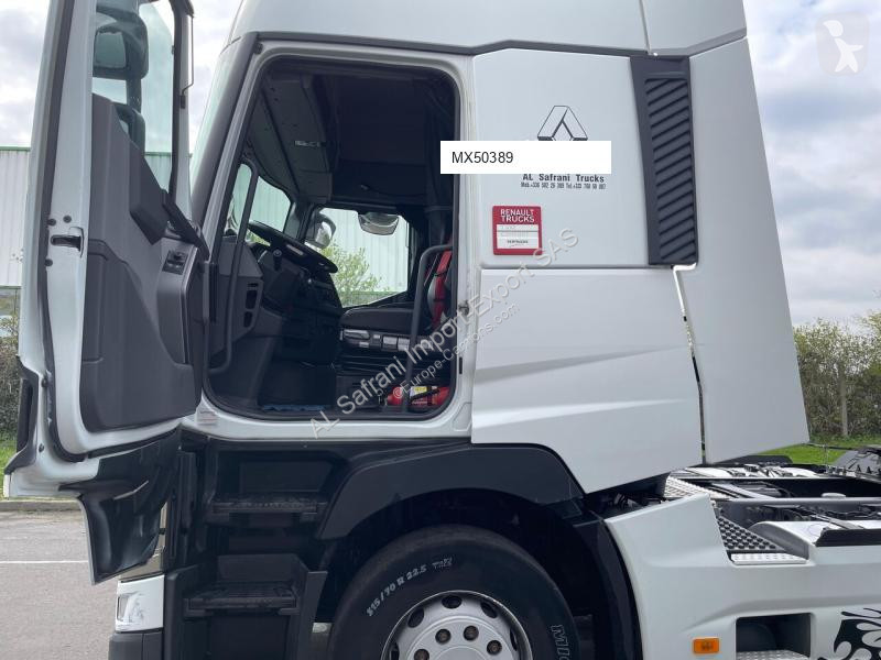 جرار Renault T460