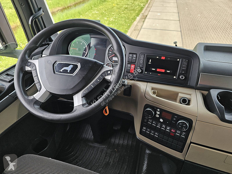 Tracteur MAN 18.460