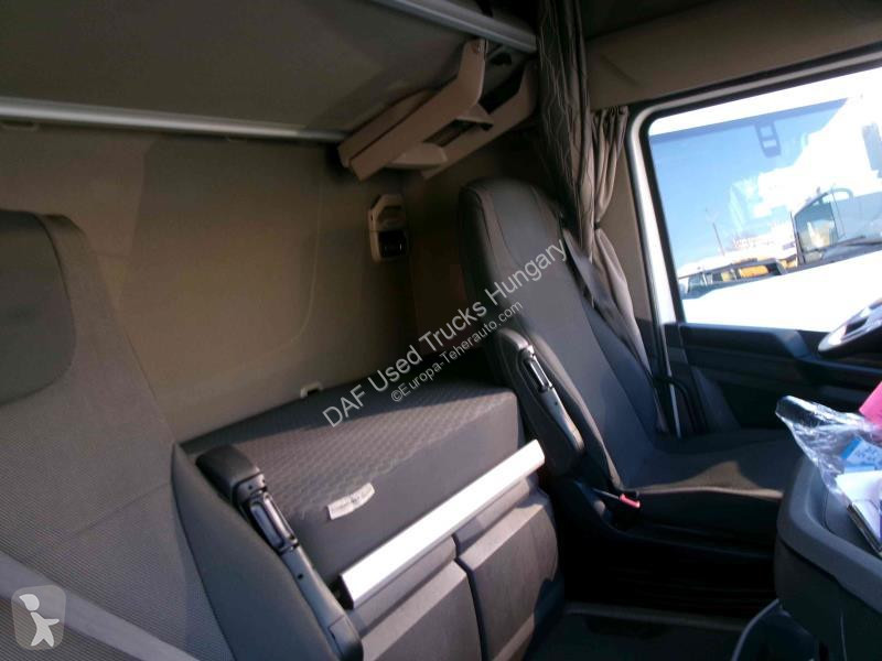 Tratores DAF XFn  FT 4X2