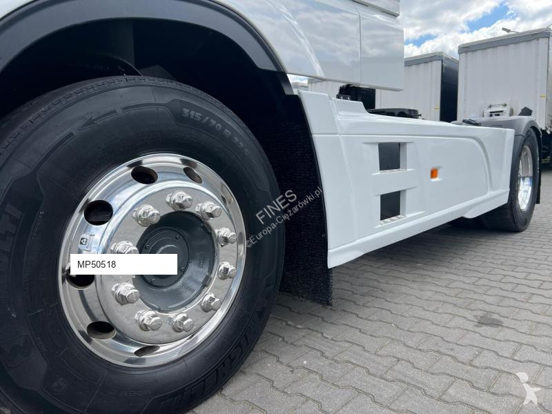 Nyergesvontató DAF XF 450 FTP