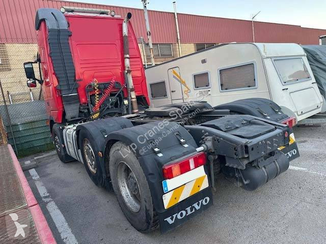 جرار Volvo
