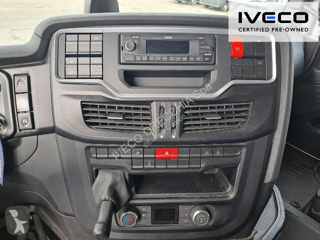 جرار Iveco S-WAY AS440S53T/P