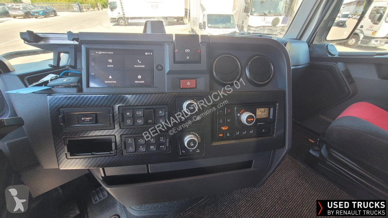 جرار Renault
