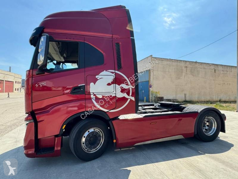 Traktor Iveco