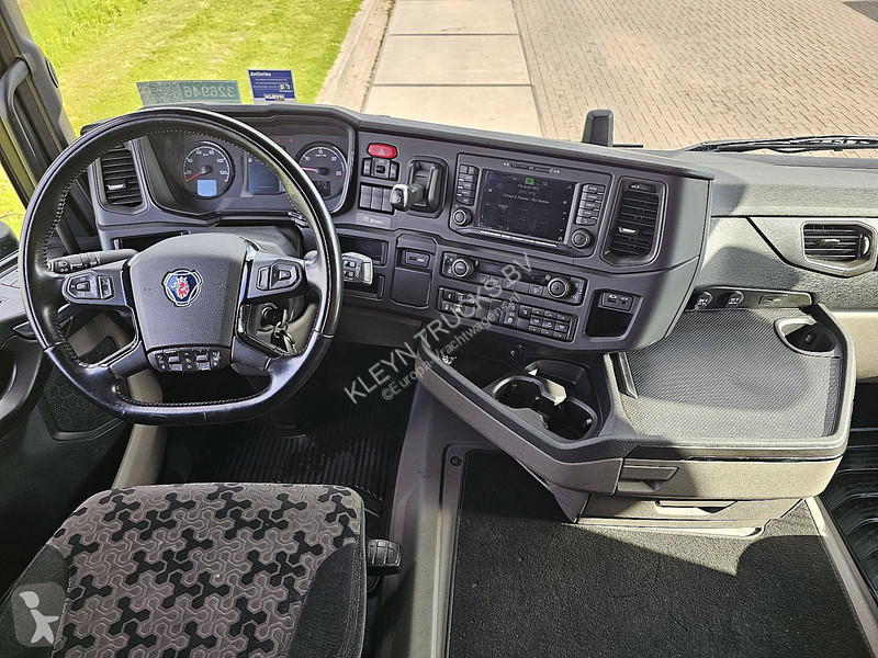 جرار Scania R460 RET. NIHT A/C SUPER