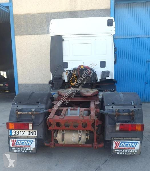 جرار Iveco CURSOR 440