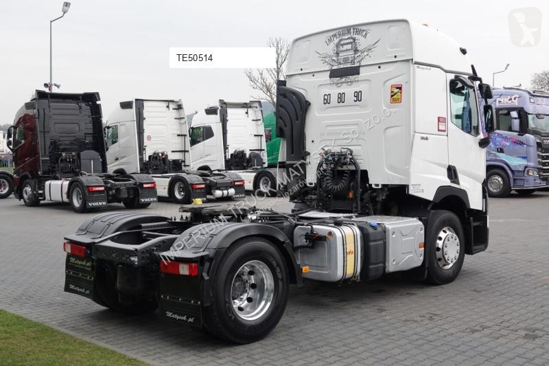 Влекач Renault T 480