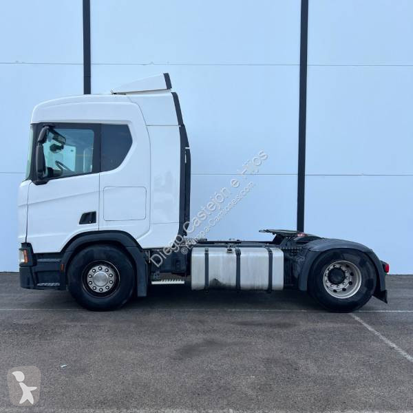Cap tractor Scania
