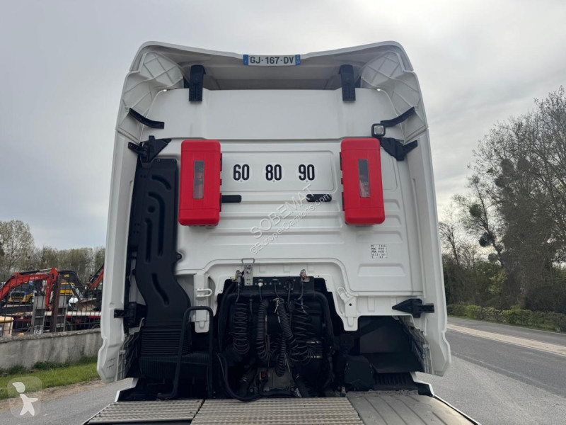 MAN 18.470 tractor unit
