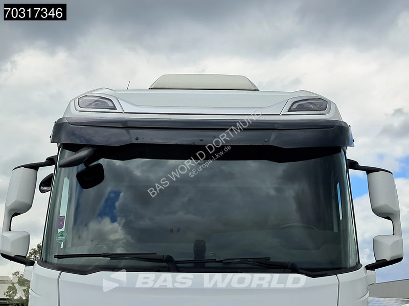 Cabeza tractora DAF XG  4X2 2xTanks Standklima ACC