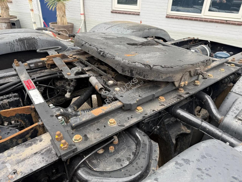 جرار MAN 26.470 6X2 EURO 6 - LIFTING AXLE