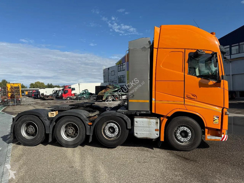 جرار Volvo 4 540, 8X4, 703656 KM