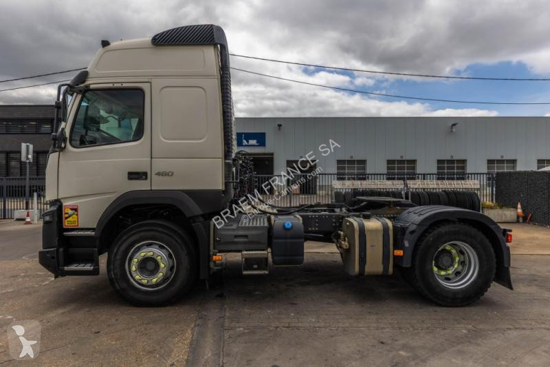 جرار Volvo GLOB 460+HYDR
