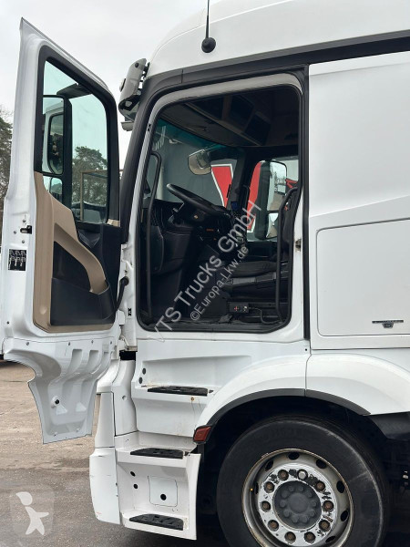 جرار Mercedes 1840 4x2 LL Low-Liner LDW EBA