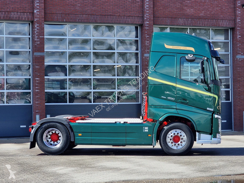 جرار Volvo 13460 Globetrotter 4x2 - ADR -...