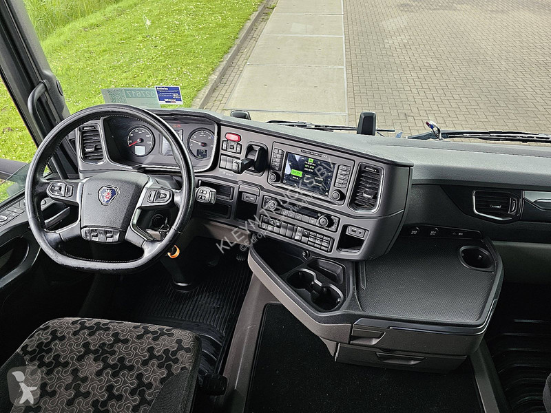 Cap tractor Scania