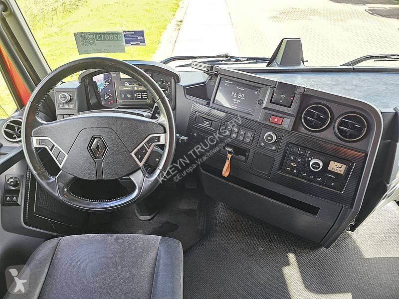 Trekker Renault T 520