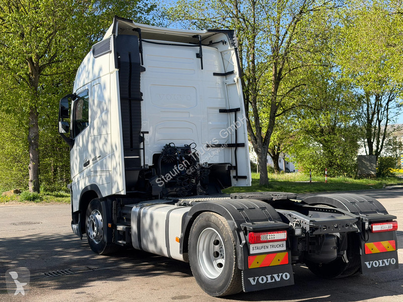 جرار Volvo FH 460 3x Globe *Standard-SZM...