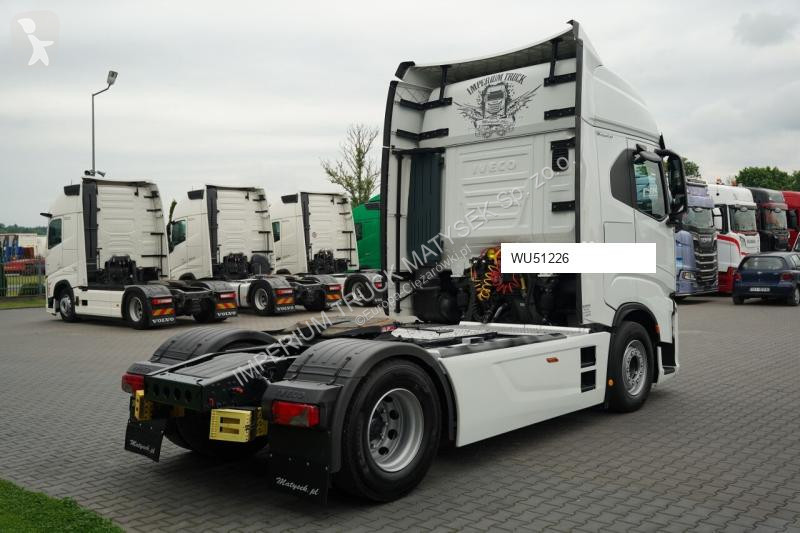 Влекач Iveco 510 / I-PARK COOL
