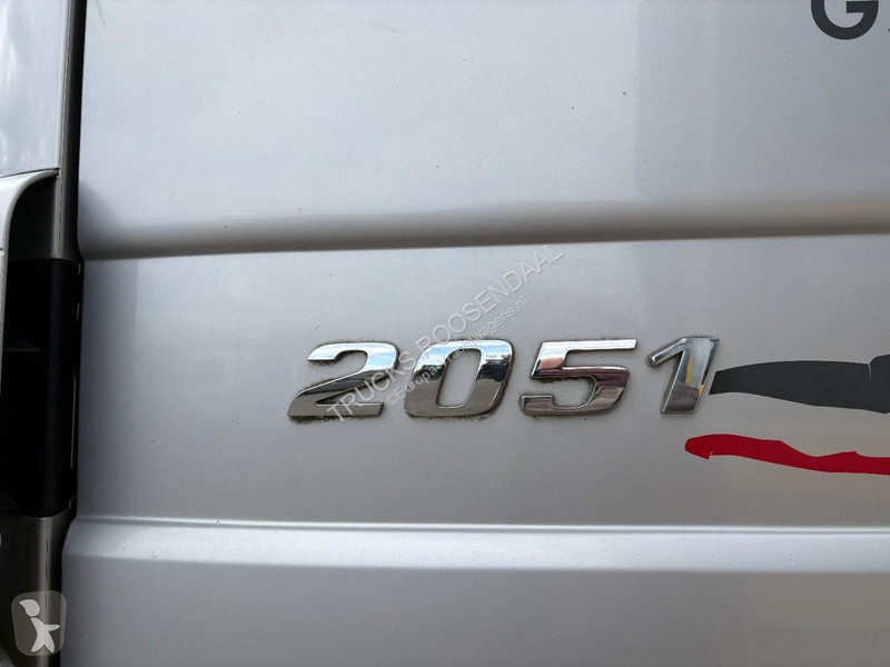 جرار Mercedes 2051 + 4X4 + V8 ENGINE +...