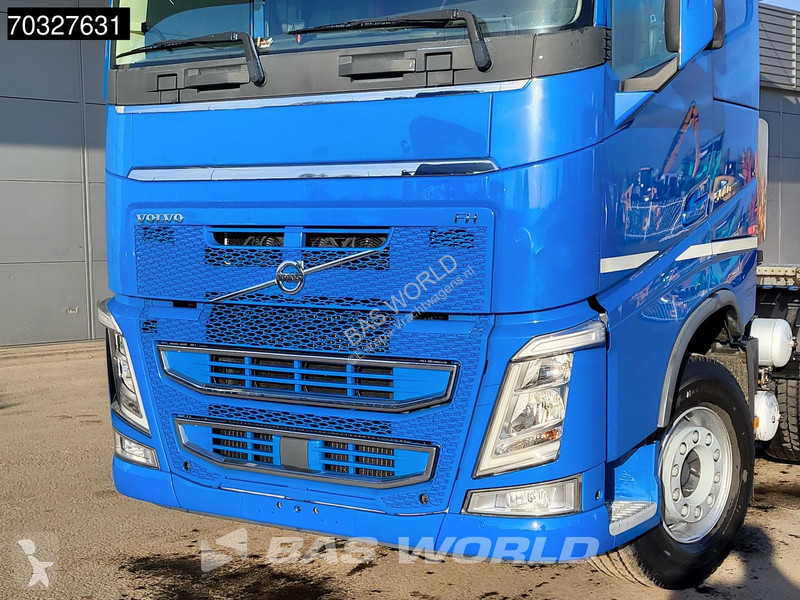 Traktor Volvo 500 6X2 Steered Tag axle!...