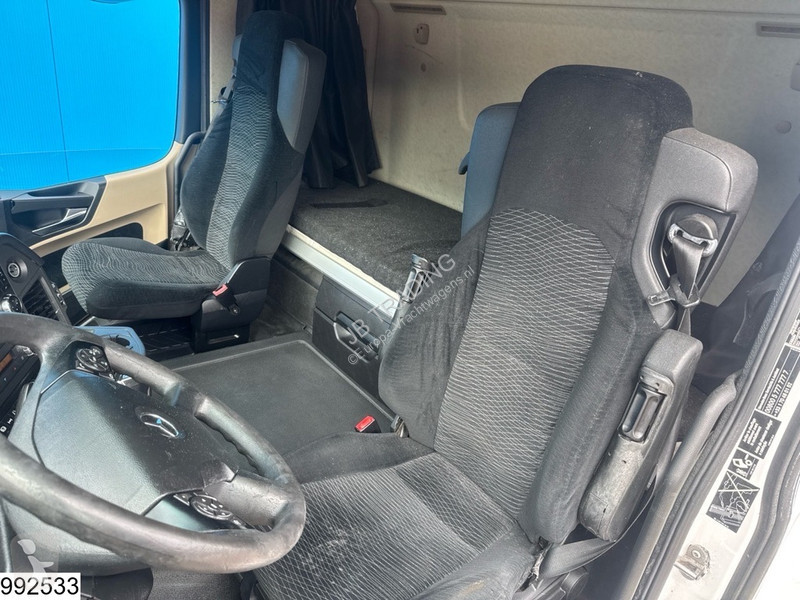 Tracteur Mercedes 1836 EURO 6