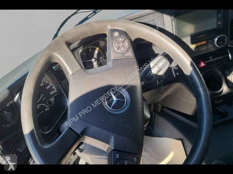 جرار Mercedes II 1842 StreamSpace 2.3m 6