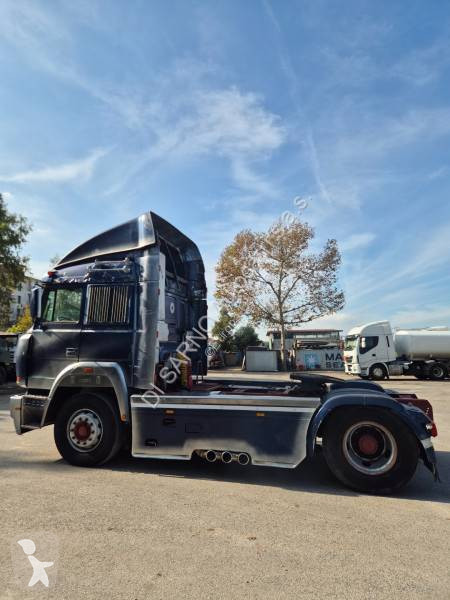 Iveco  tractor unit