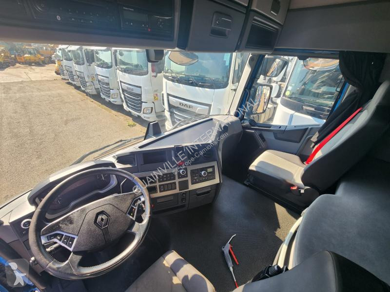 Tracteur Renault 460 Gamme T