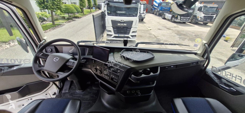 Trattore Stradale Volvo 500 Refrigerator