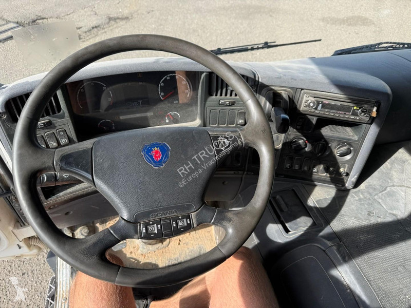 جرار Scania P400 4X2 EURO 5 + RETARDER - 3 PEDAS