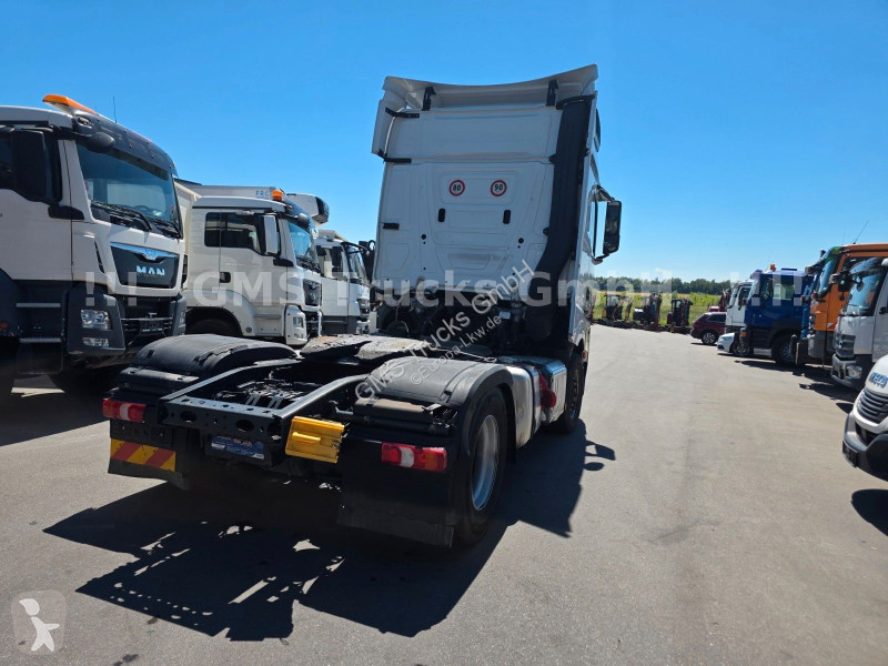 Tracteur Mercedes 1851 / Big Space / Standklima...