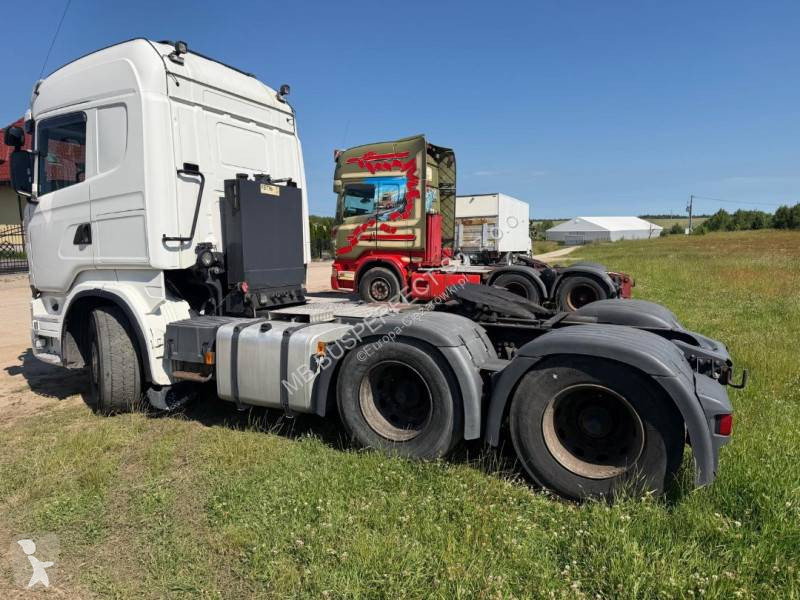 Влекач Scania