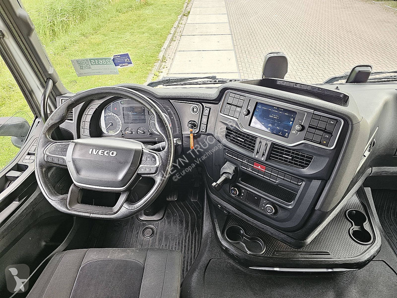 جرار Iveco AS440S46 LNG