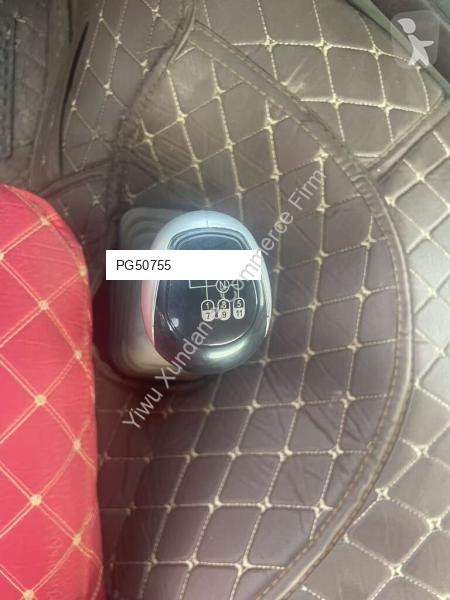 جرار Howo ZZ4257V3241W