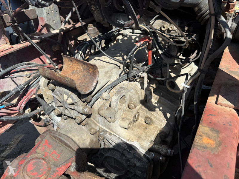 جرار Mercedes 1838 V8 4X2 Spring/Spring Manual...