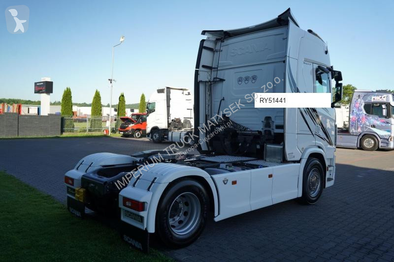 جرار Scania S 580