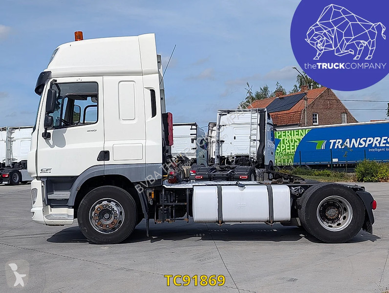 جرار DAF 440
