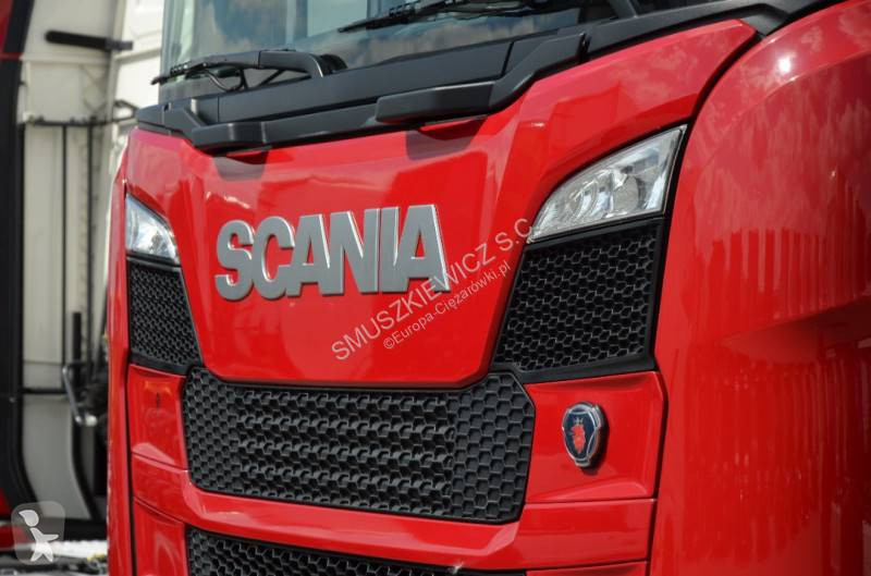 جرار Scania