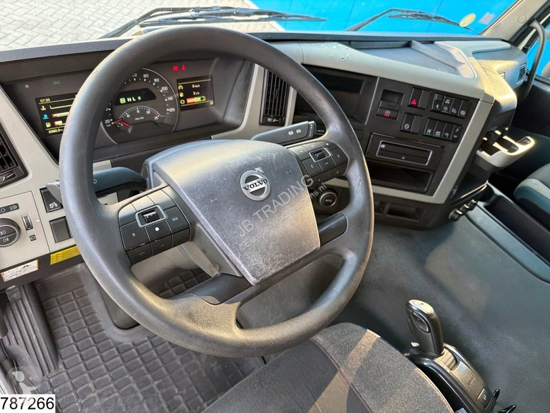 جرار Volvo 460 EURO 6, PTO, Lohr