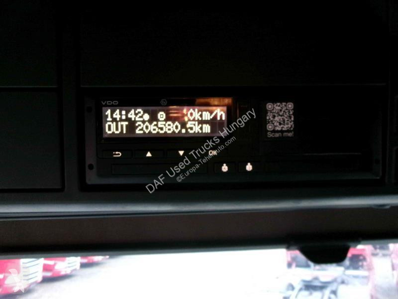 جرار DAF XG  FT 4X2