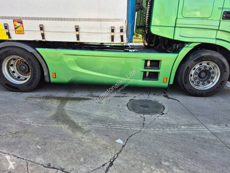Iveco  tractor unit
