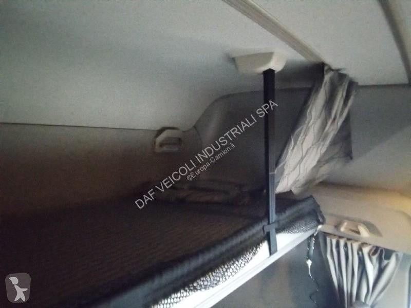 جرار DAF XG  FT 4X2