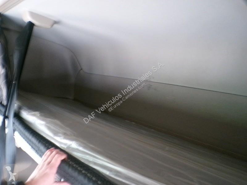جرار DAF XG  FT 4X2
